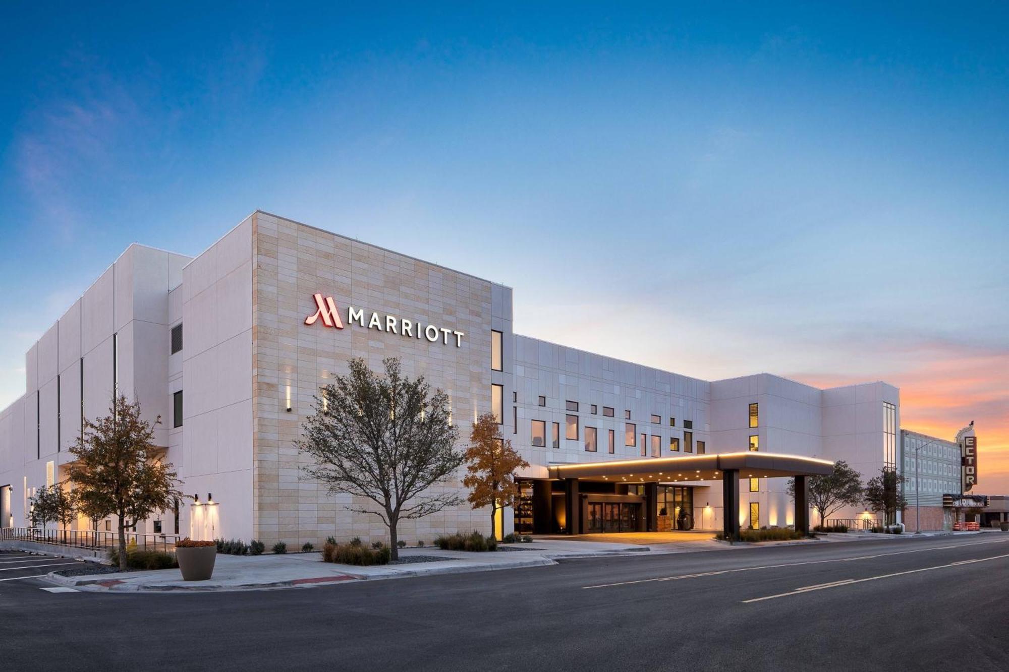 Odessa Marriott Hotel & Conference Center Exterior foto